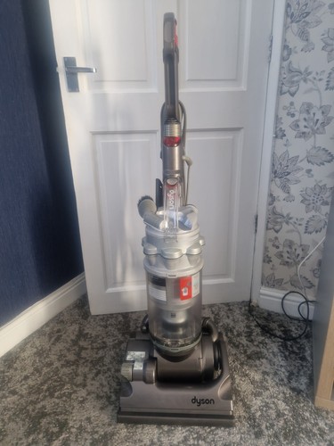 Dyson upright vacuum cleaner - dyson,