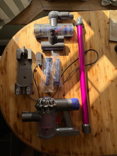 Dyson absolute 100w upright - dyson,